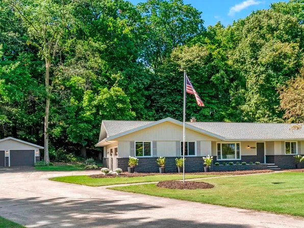 W3828 Highview Dr, Appleton, WI 54913