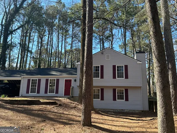 109 Park Cir, Stockbridge, GA 30281
