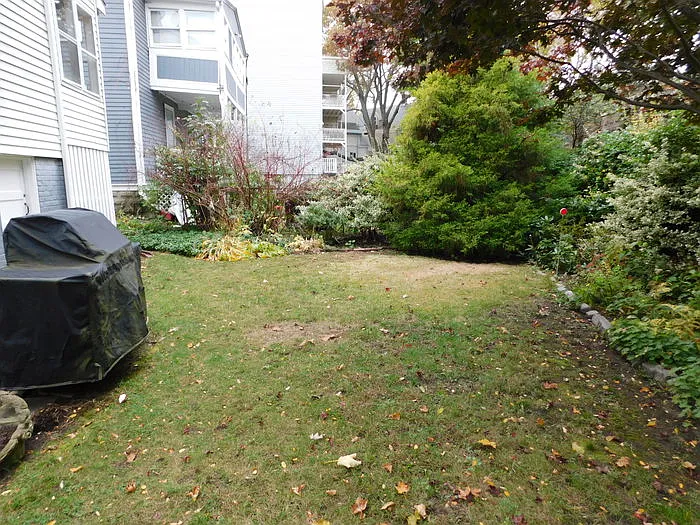 Wendell St — Photo 2