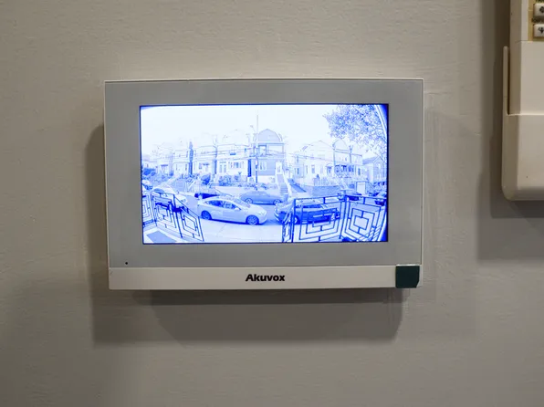 126 Randolph Avenue image 13 of 16