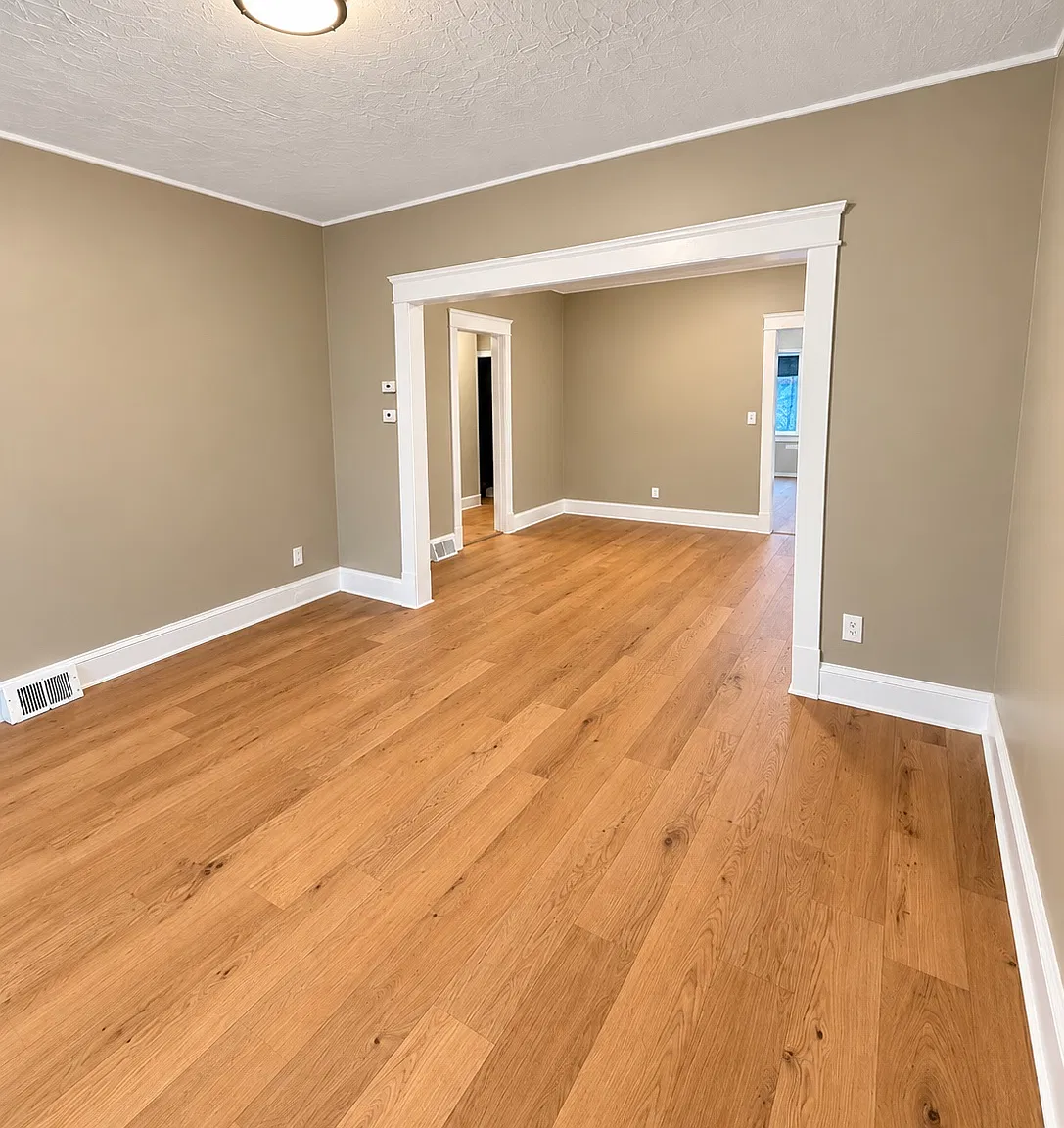 3 bed, 1222 sqft, $1,600 — Photo 2