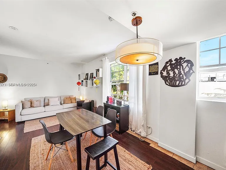 100 Collins Ave #308 — Photo 4