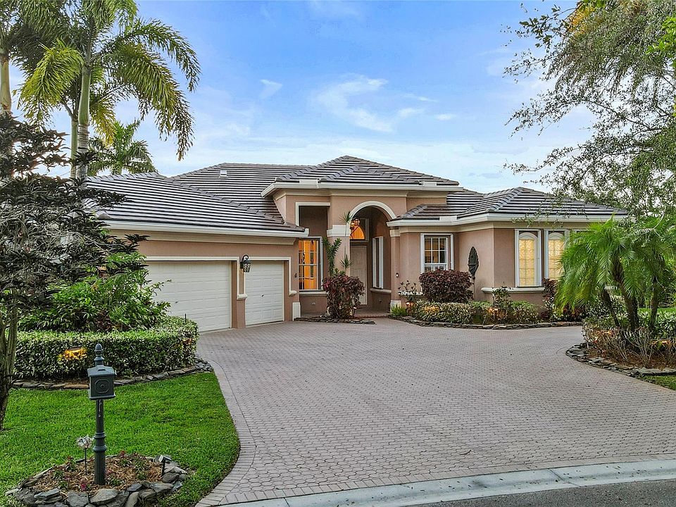 1st image of 10675 NW 69th Place