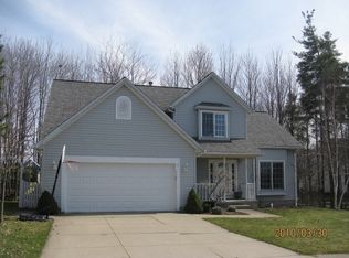 5127 S Jarrod Ct, Erie, PA 16506