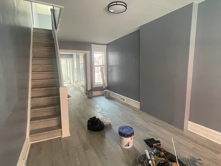 727 N 8th St — Photo 2