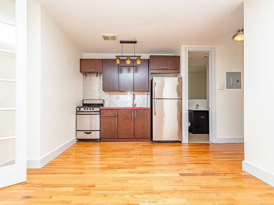 1st image of 461 Park Pl #4G