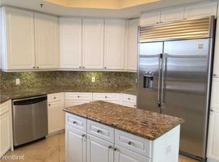 808 Brickell Key Dr APT 2802, Miami, FL 33131