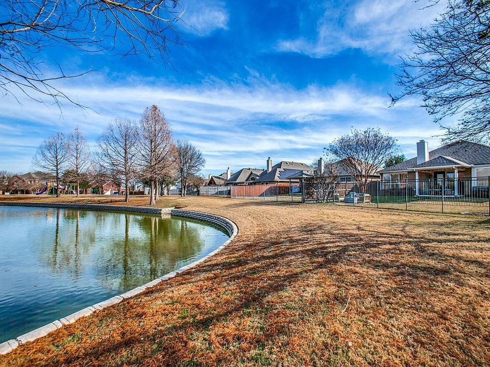 1st image of 6111 Hillcrest Dr