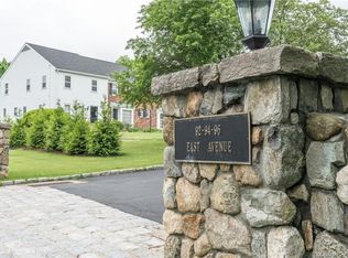 92 East Ave APT A, New Canaan, CT 06840