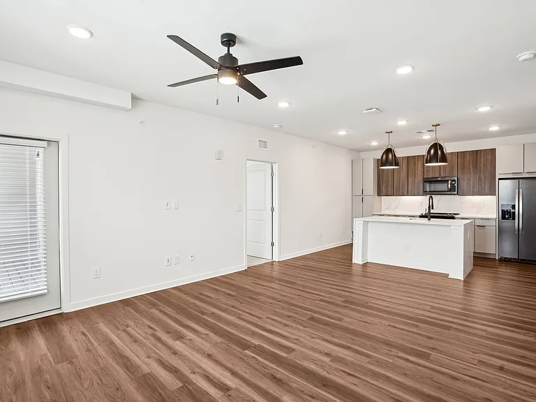 The Pullman Luxury Apartments — Photo 75