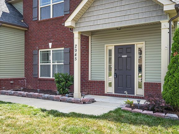 4th image of 2945 McManus Cir