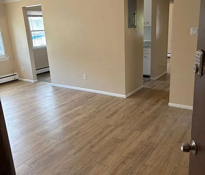 1015 York Ave #5 — Photo 11