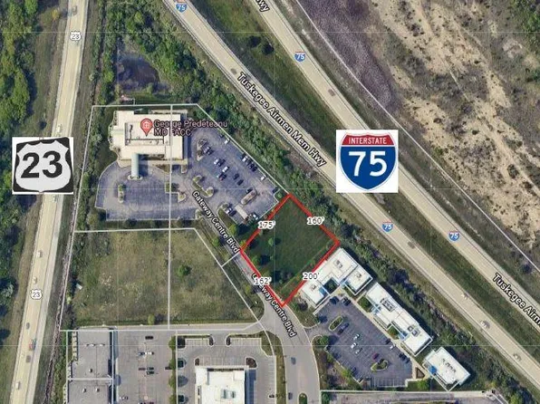 5131 Gateway Ctr, Flint, MI 48507