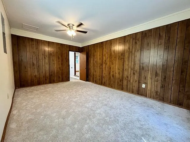 318 Cedar Springs Rd — Photo 15