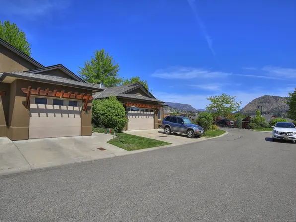 3871 Sonoma Pines Dr, Tsinstikeptum 9, BC V4T 2Z5