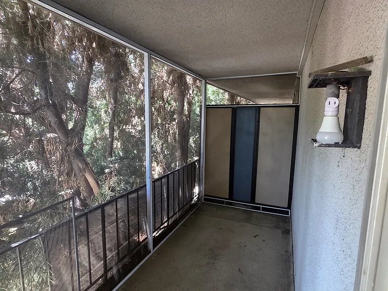 1029 Magnolia St #D — Photo 14