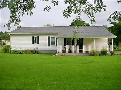 1st image of 11906 Hickory Trl