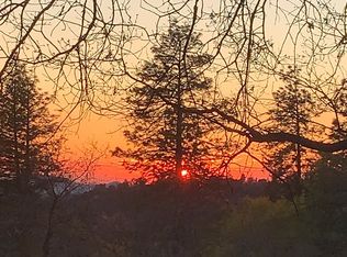 2850 Camino Heights Dr, Camino, CA