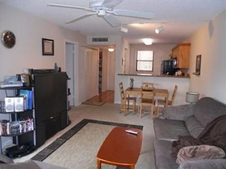 1st image of 9940 Nob Hill Pl