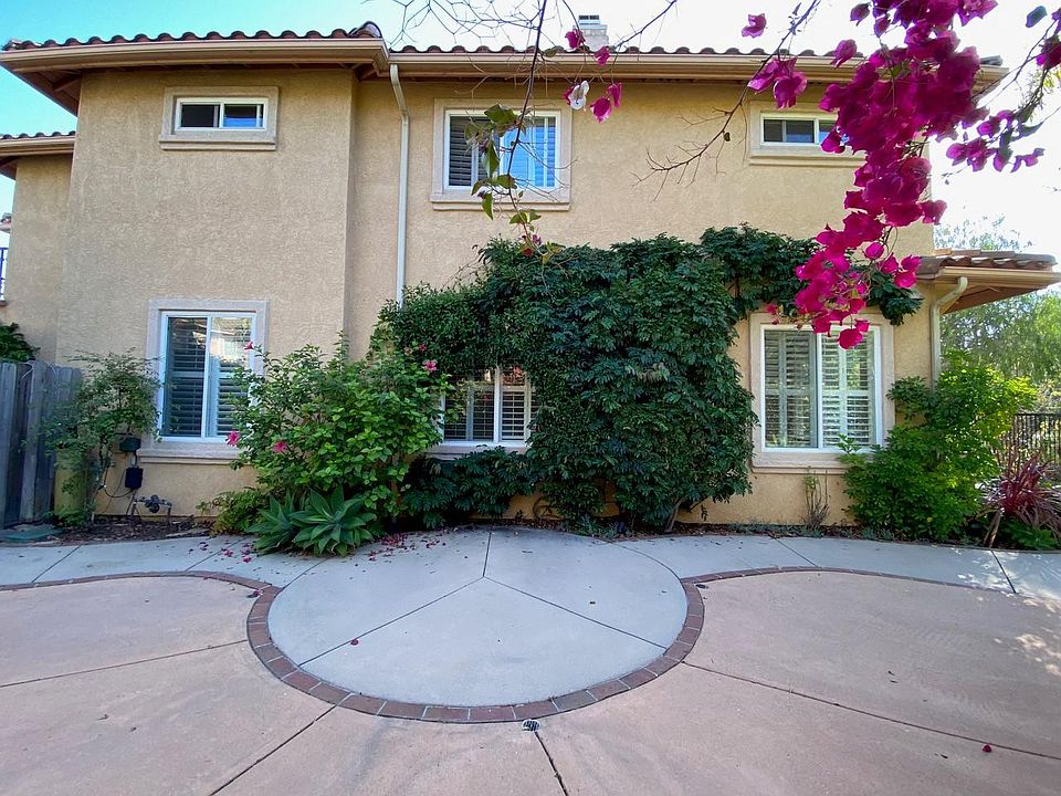 1st image of 137 Campo Vista Dr