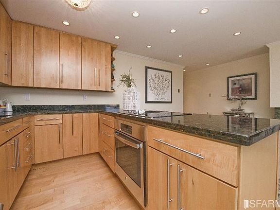 4th image of 2555 Leavenworth St APT 308