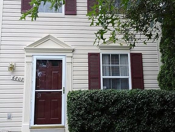 2nd image of 6802 Chasewood Cir