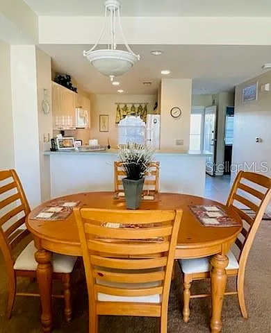 2 bed, 2.0 bath, 1291 sqft, $3,000 — Photo 4