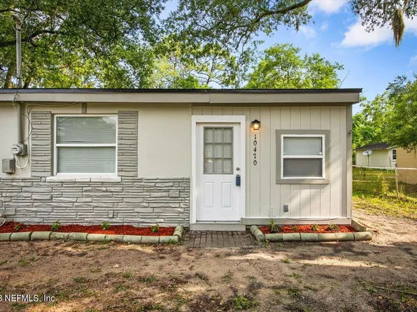 10470 PINEHURST Drive, Jacksonville, FL 32218