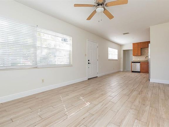 4th image of 3401 W San Pedro St
