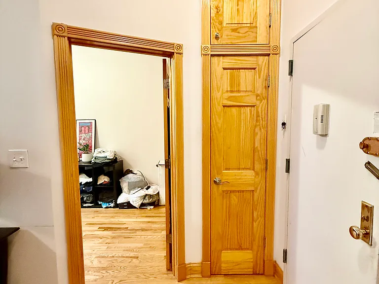 326 W 76th St #4 — Photo 9