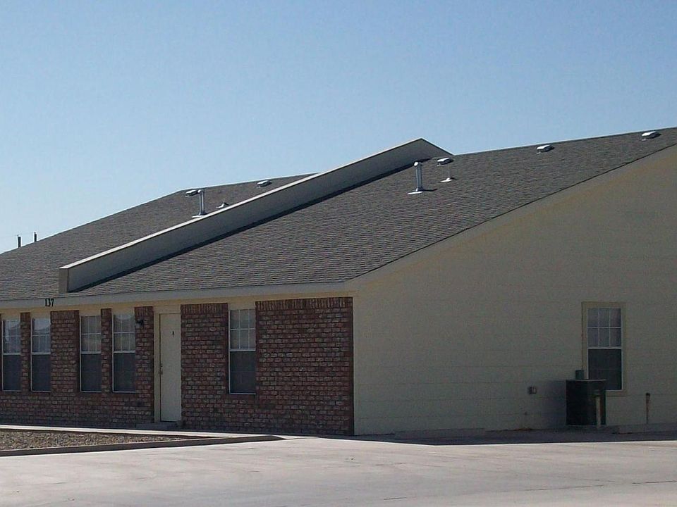 1st image of 137 Townsgate Plz