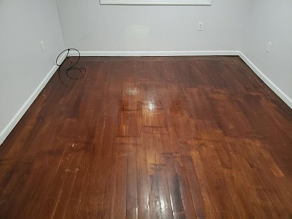 5th image of 819 Westside Ave