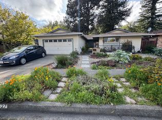 2627 Bradford St, Napa, CA 94558