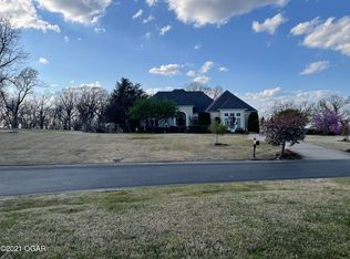 5738 Deer Park Ln, Joplin, MO 64804