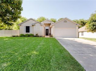 110 Hickory Tree Dr, Georgetown, TX 78626