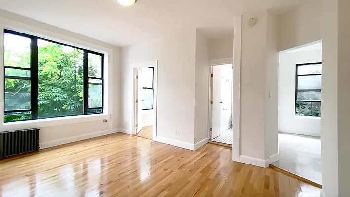 Rented by Buchbinder & Warren | media 27