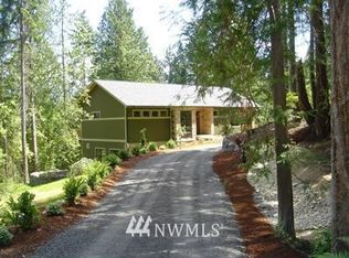 7631 NE Opal Ridge Ln, Bainbridge Island, WA 98110