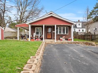 824 Hague St, Joliet, IL 60432