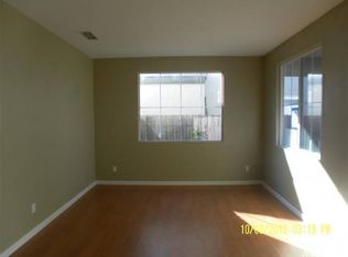 8412 Red Fox Way, Elk Grove, CA 95758