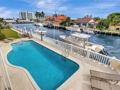 2866 NE 30th St APT 15, Fort Lauderdale, FL, 33306