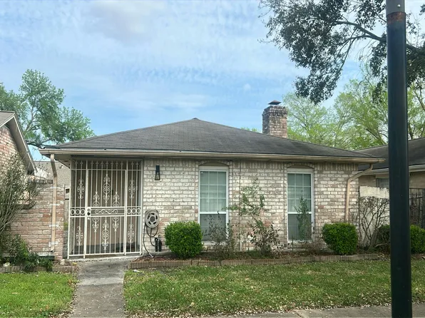 13023 High Star Dr, Houston, TX 77072