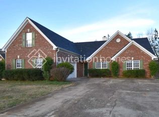175 Cedarhurst Rd, Lawrenceville, GA