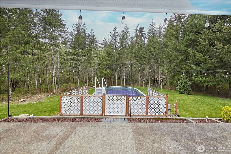 4th image of 4909 SW Old Clifton Road