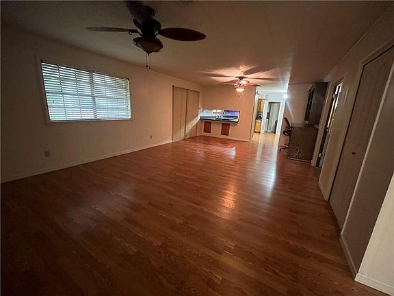 5th image of 5113 Donald Dr