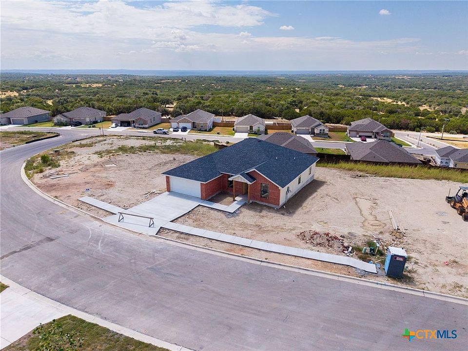1st image of 129 Reed Henry Dr