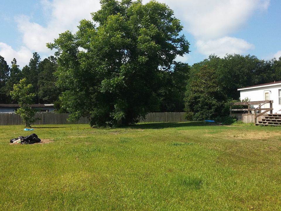 2nd image of 13981 Denton Rd