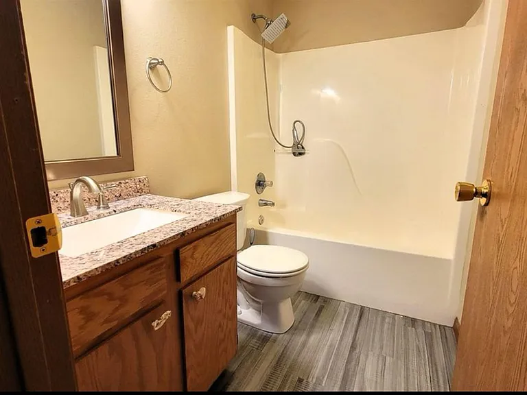 3140 Stratus Dr — Photo 9