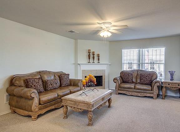 5th image of 8412 Yellow Buckeye Dr