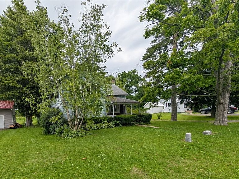 Listing photo 4