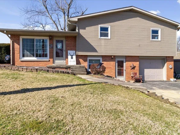 924 N Polk Dr, Oakland City, IN 47660